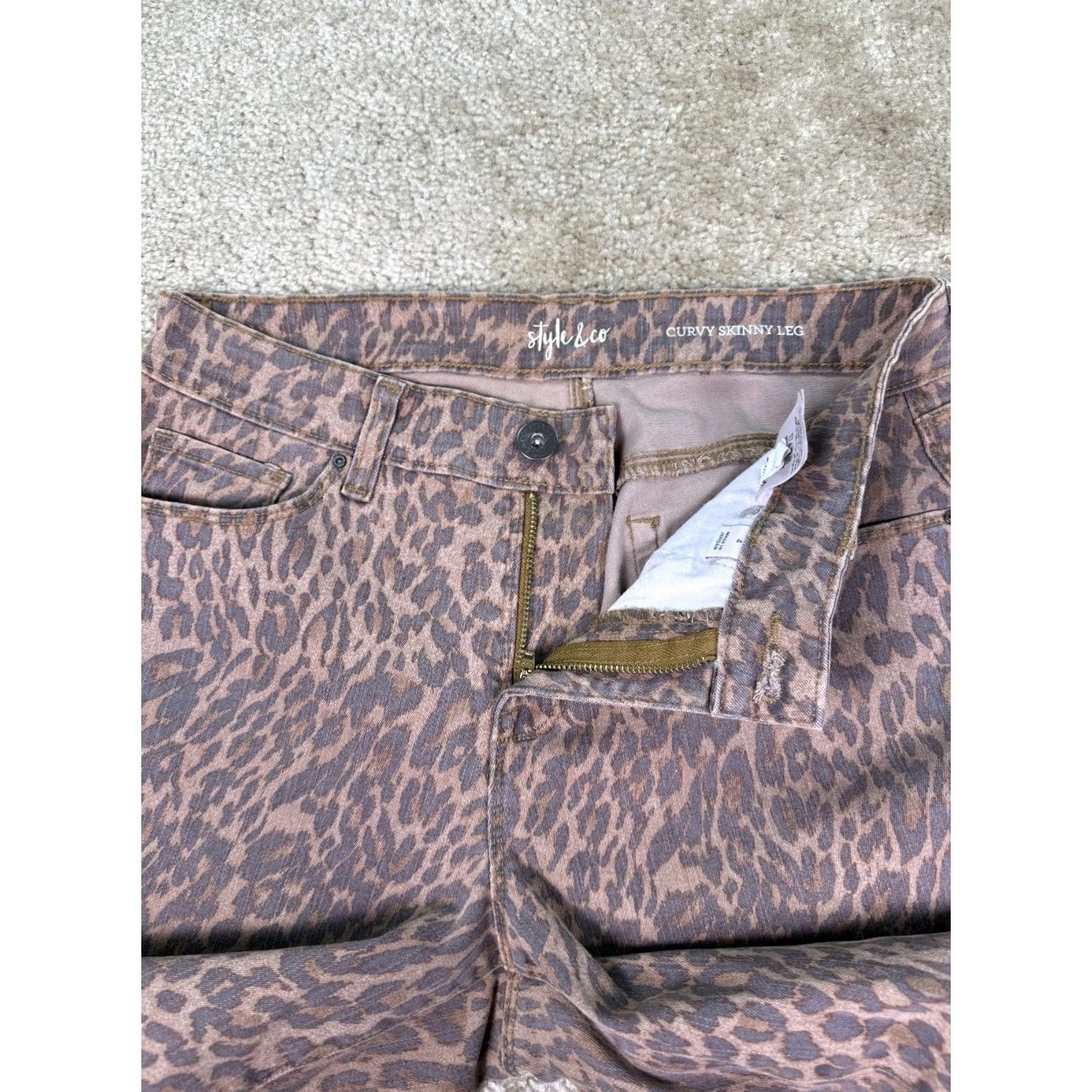 Style & Co Style & Co Women Skinny Jeans Leopard Print Brown Size 4 Stretch Curvy-Fit Size 27" / US 4 / IT 40 - 3 Thumbnail