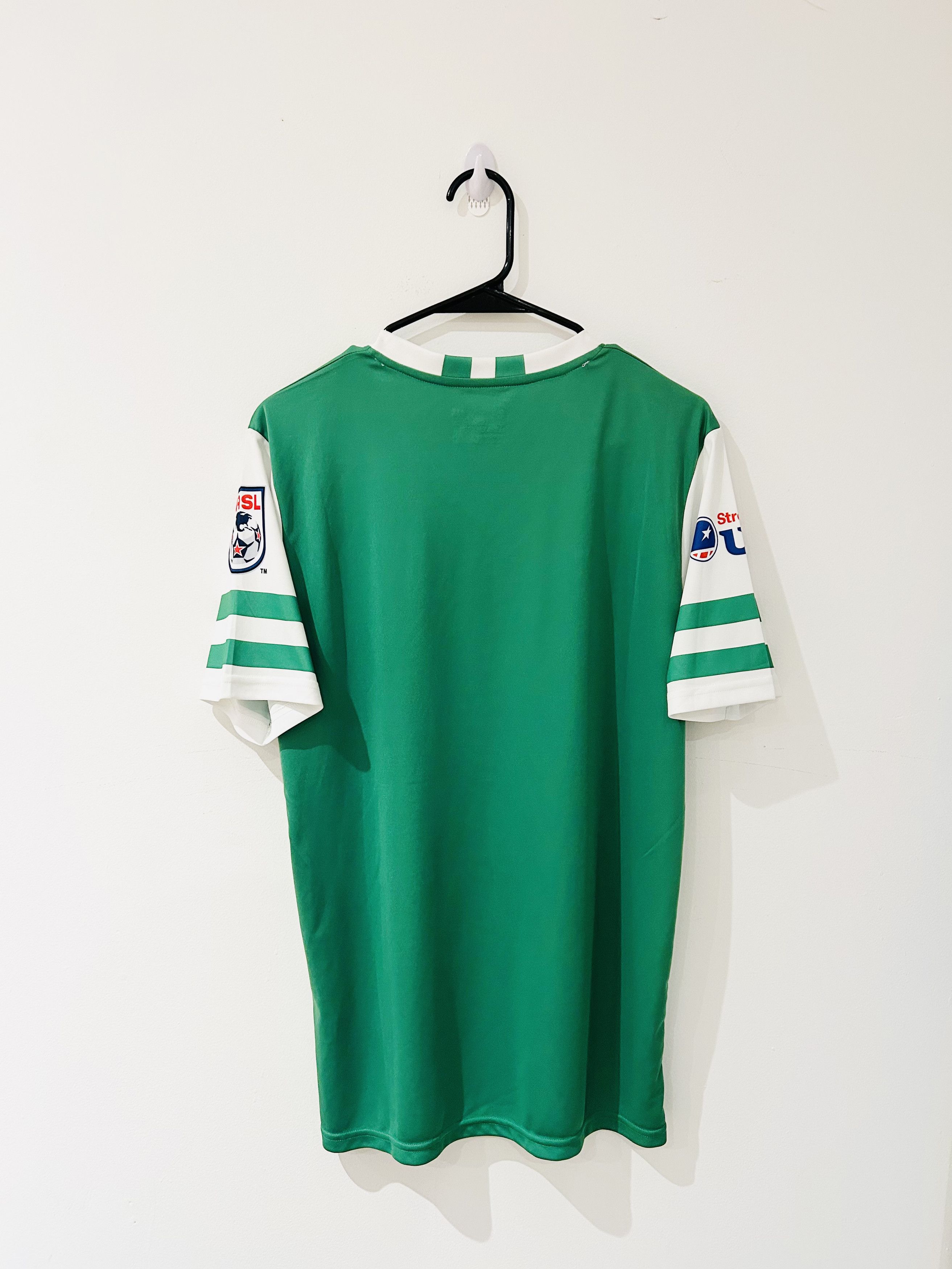 Under Armour New york cosmos 2016 away jersey Size US S / EU 44-46 / 1 - 2 Thumbnail