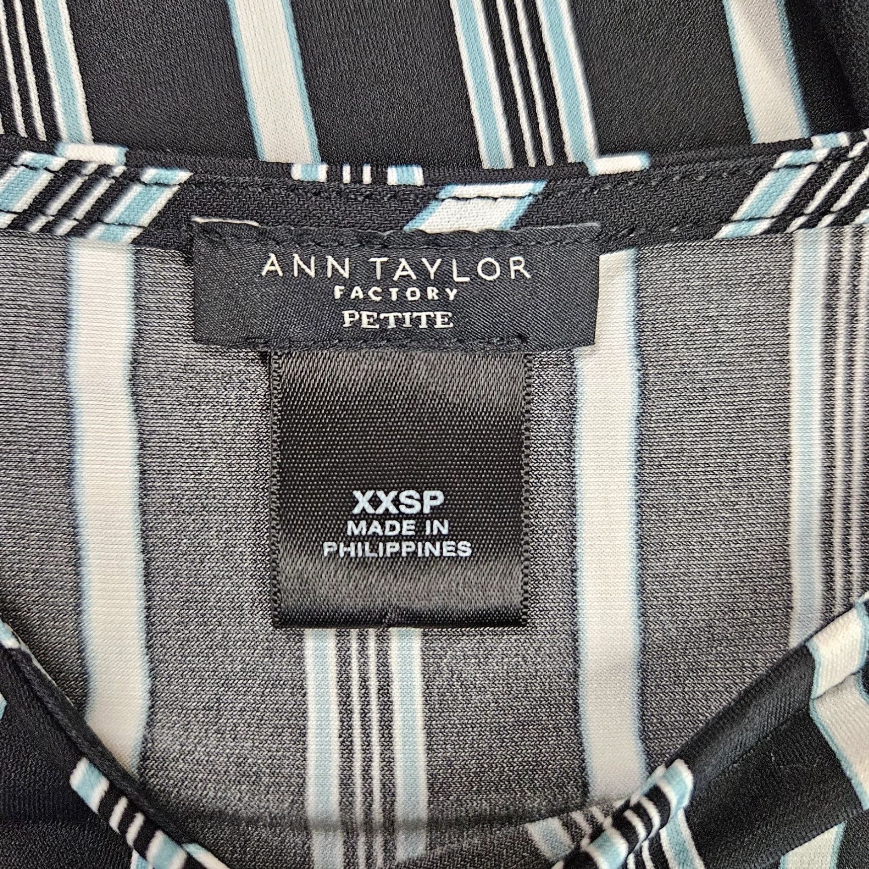 Ann Taylor Ann Taylor Womens Top Sz 2XS Petite Black Blue Stripe Sleeveless Shirt Blouse WomensPullover Short Sleeves? Size XXS / US 00 / IT 34 - 6 Thumbnail