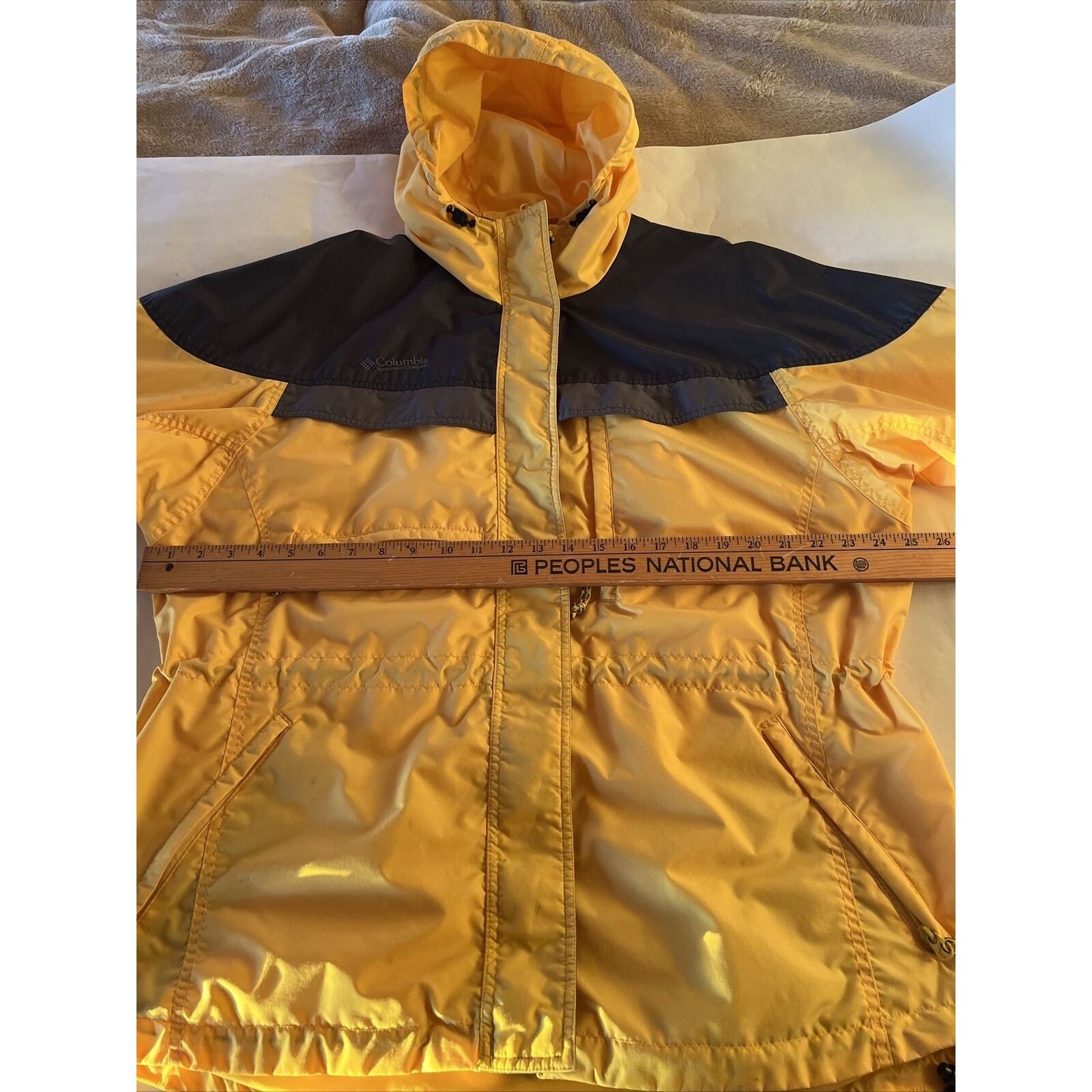 Columbia Columbia Womens L Yellow LS Polyester Nylon Hooded Rain Coat Size L / US 10 / IT 46 - 8 Thumbnail