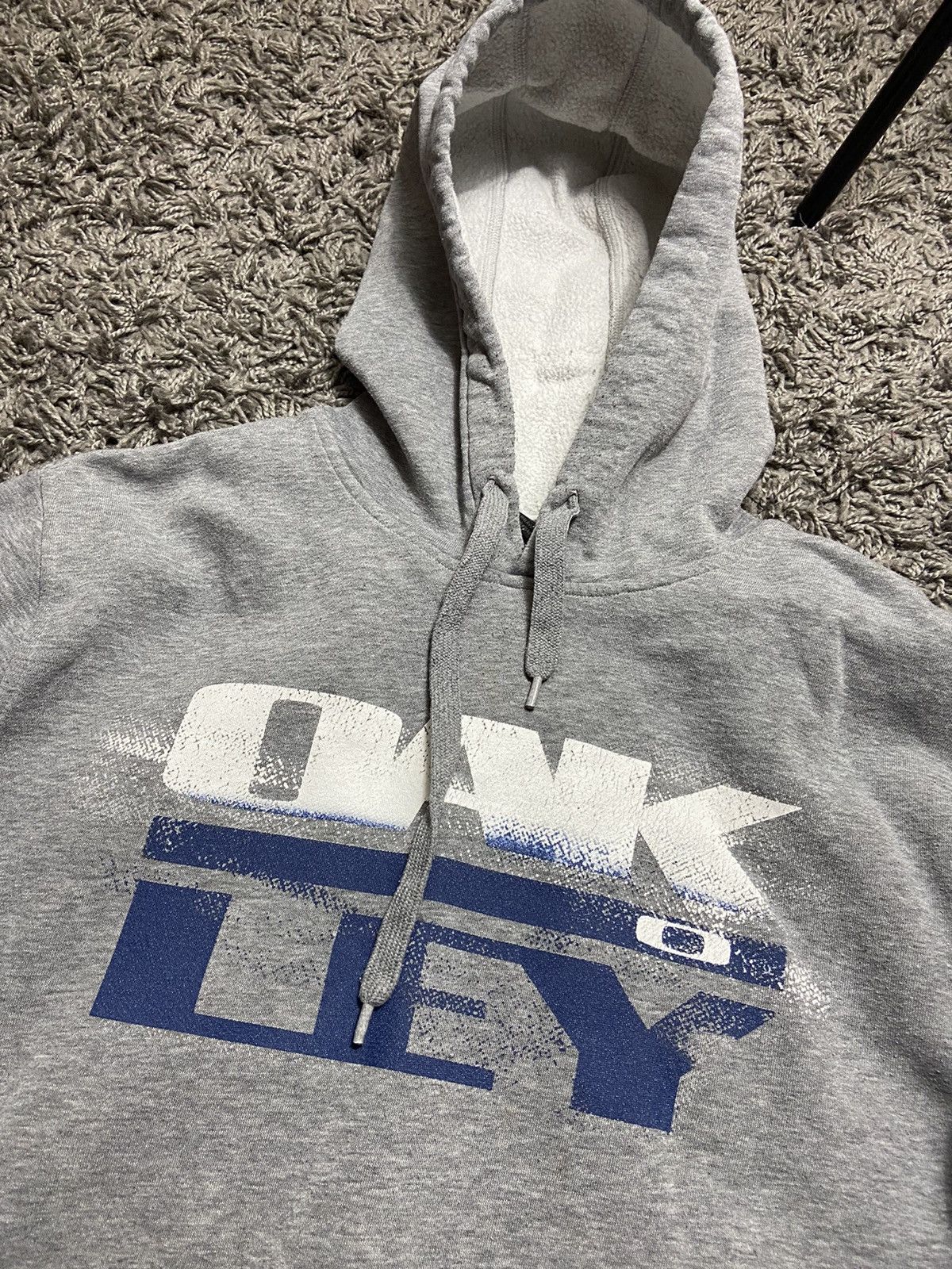 Oakley × Vintage OAKLEY VINTAGE 00s SKATEBOARD USA GREY COTTON HOODIE Size US L / EU 52-54 / 3 - 2 Thumbnail