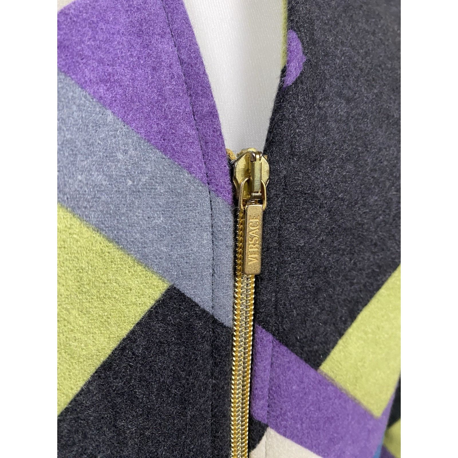 Versace Versace VTG Zip Front Multicolored Tailored Colarless Wool B Size M / US 6-8 / IT 42-44 - 8 Thumbnail