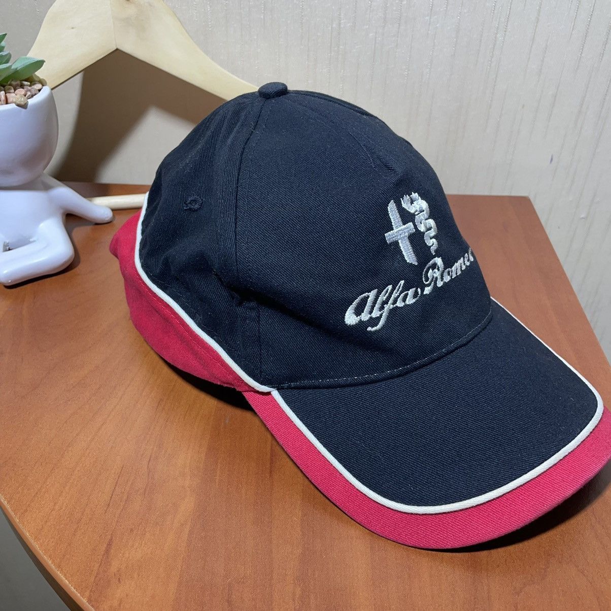 Vintage Alfa Romeo racing streetwear cap Size ONE SIZE - 4 Thumbnail
