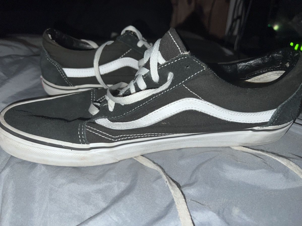 Vans Vans Old Skool – Black/White Men’s Size 12 Size US 12 / EU 45 - 3 Thumbnail
