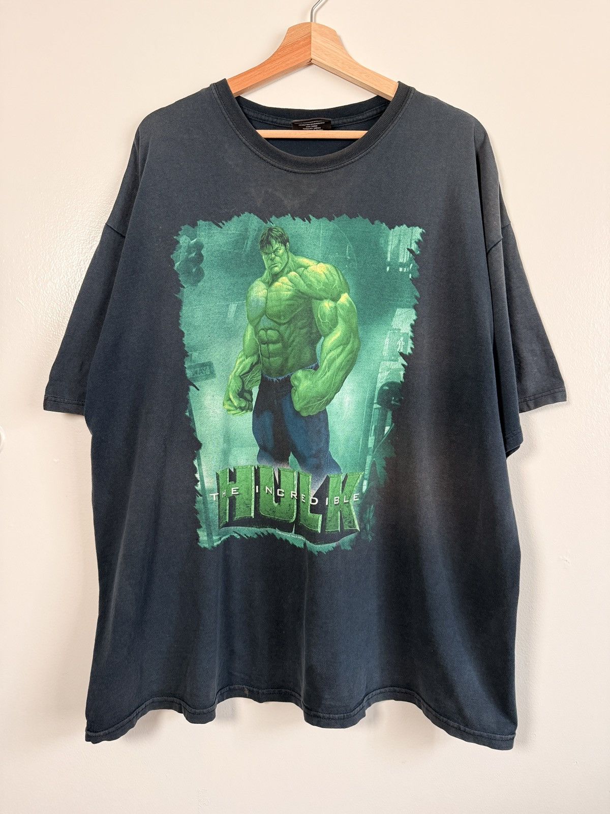Marvel Comics 2008 Marvel’s The Incredible Hulk Movie Promo Tee Size US XXL / EU 58 / 5 - 1 Thumbnail