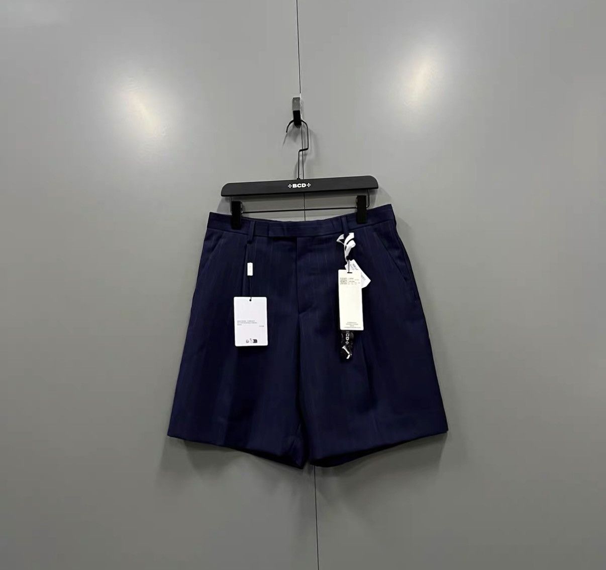 Dior Dior Navy Blue Shorts J41 Size US 30 / EU 46 - 1 Thumbnail