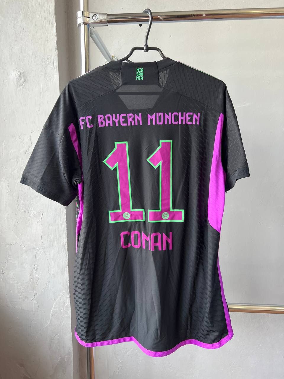 Adidas 2023/24 BAYERN MUNICH #11 COMAN AWAY SOCCER JERSEY SHIRT SzL Size US L / EU 52-54 / 3 - 5 Thumbnail