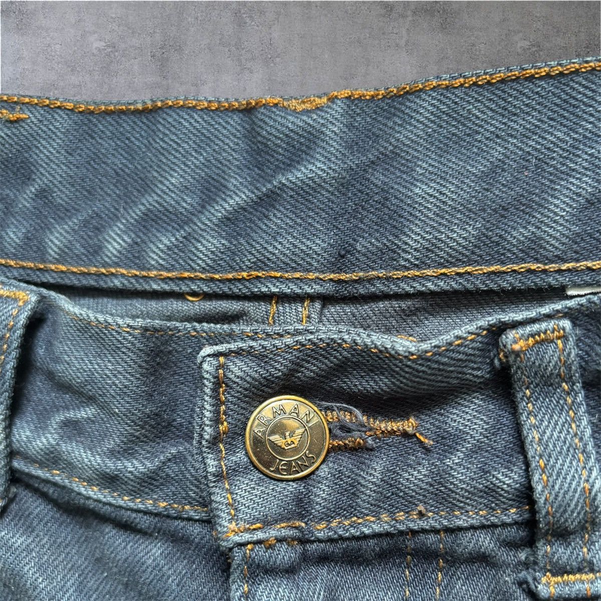 Armani × Vintage Vintage Armani Jeans | Y2K Size US 32 / EU 48 - 3 Thumbnail