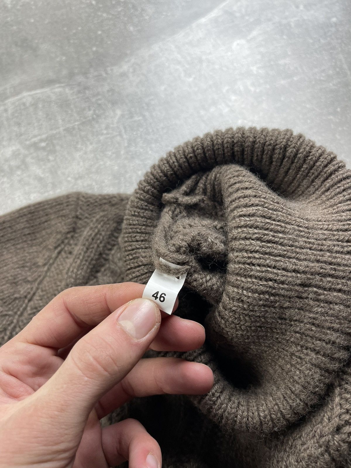 Tagliatore Taglitore Luxury Brown Hight Neck Wool Open Knit Sweater Size US S / EU 44-46 / 1 - 13 Thumbnail
