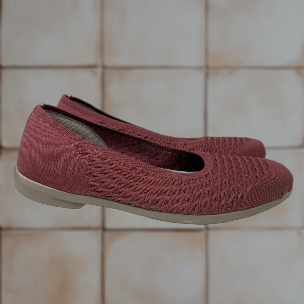 Vintage BZees For Lifestride Womens Khloe Ballet Flats Size 11M Comfort Walking Sangria Flat Women Red 11M Mens? Size US 11 / IT 41 - 1 Thumbnail