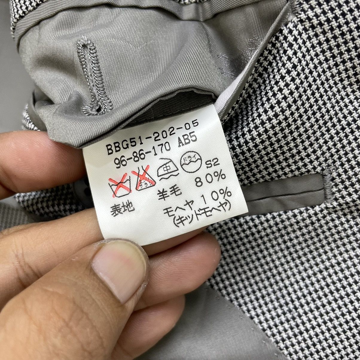 Burberry × Vintage Vintage Burberrys Silver Button Jacket Size US M / EU 48-50 / 2 - 6 Thumbnail