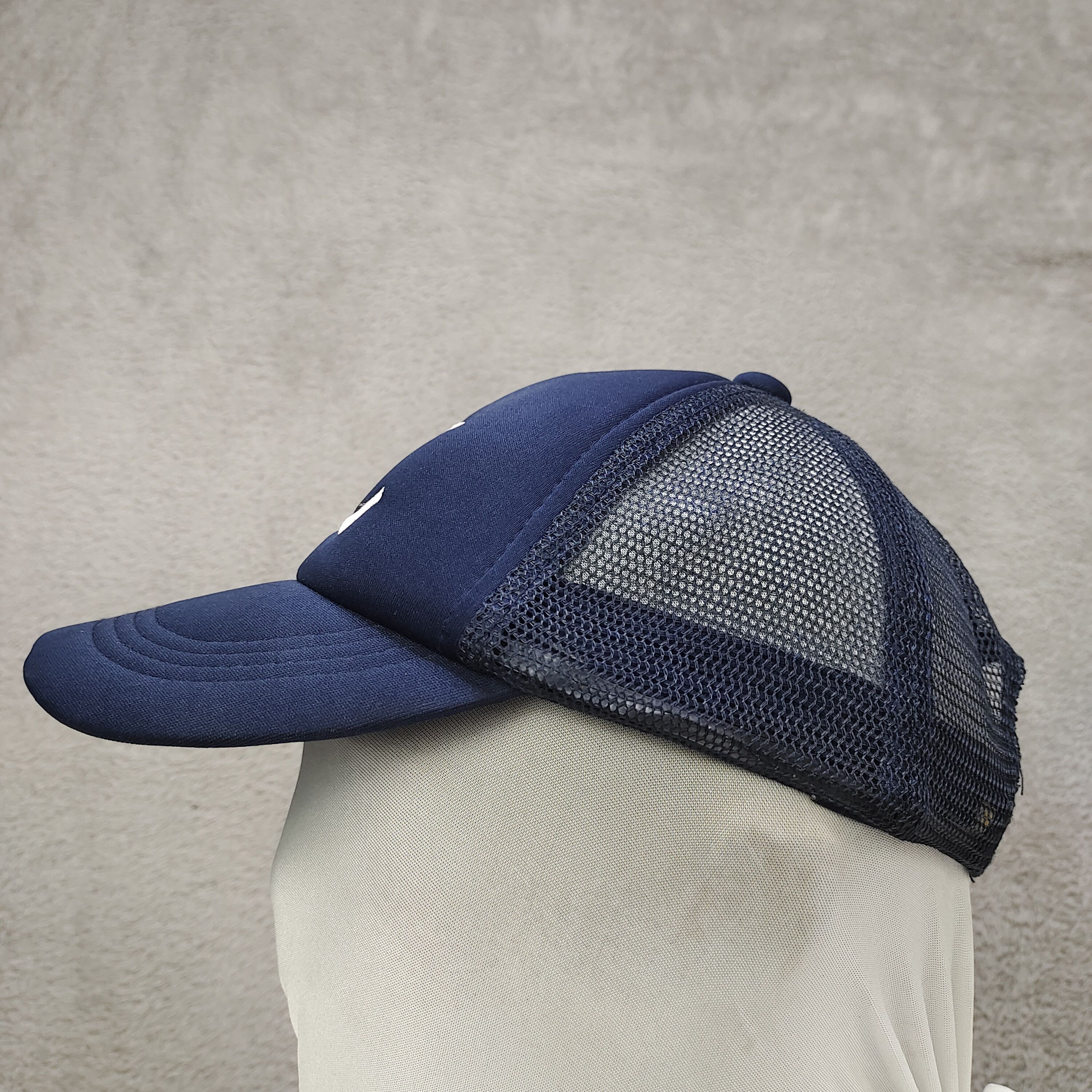 Vintage VINTAGE LC “Lions” SOUTHERN LEAGUE TRUCKER NAVY BLUE CAP Size ONE SIZE - 3 Thumbnail