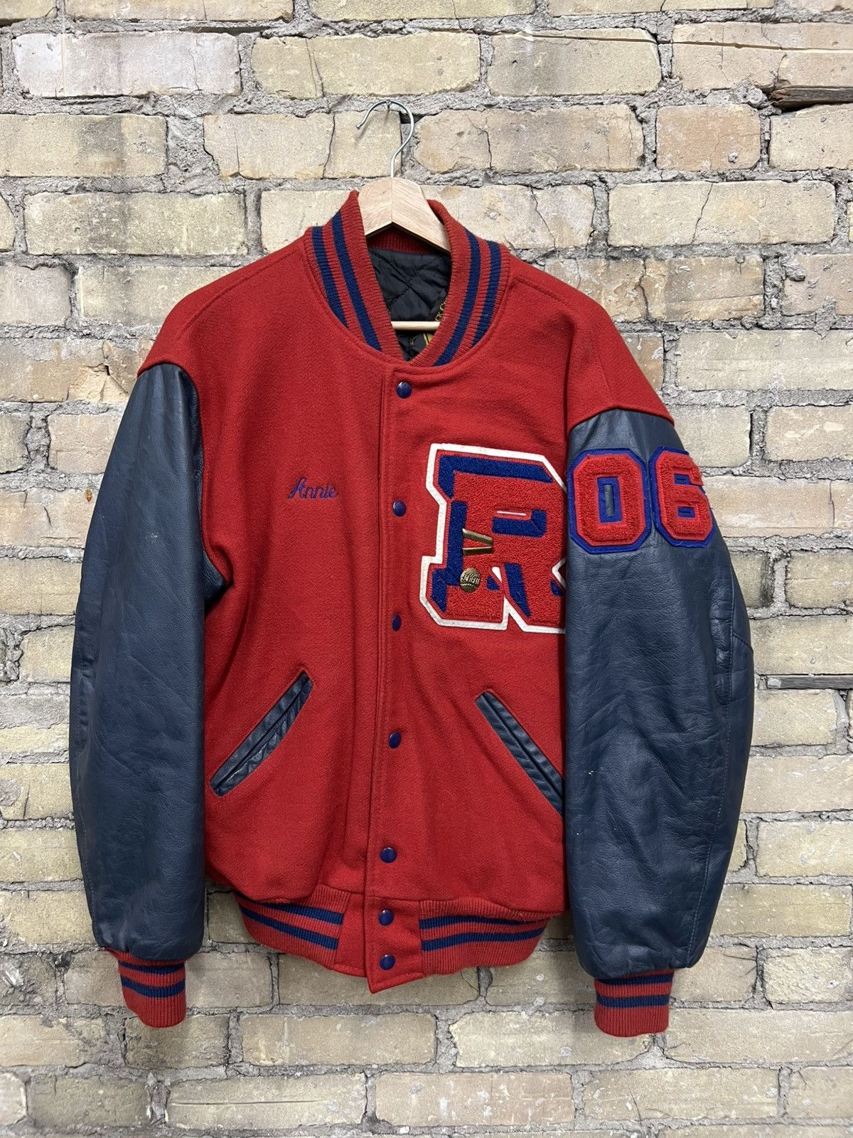 Vintage Vintage Varsity Jacket 2006 ANNIE Size US M / EU 48-50 / 2 - 1 Thumbnail