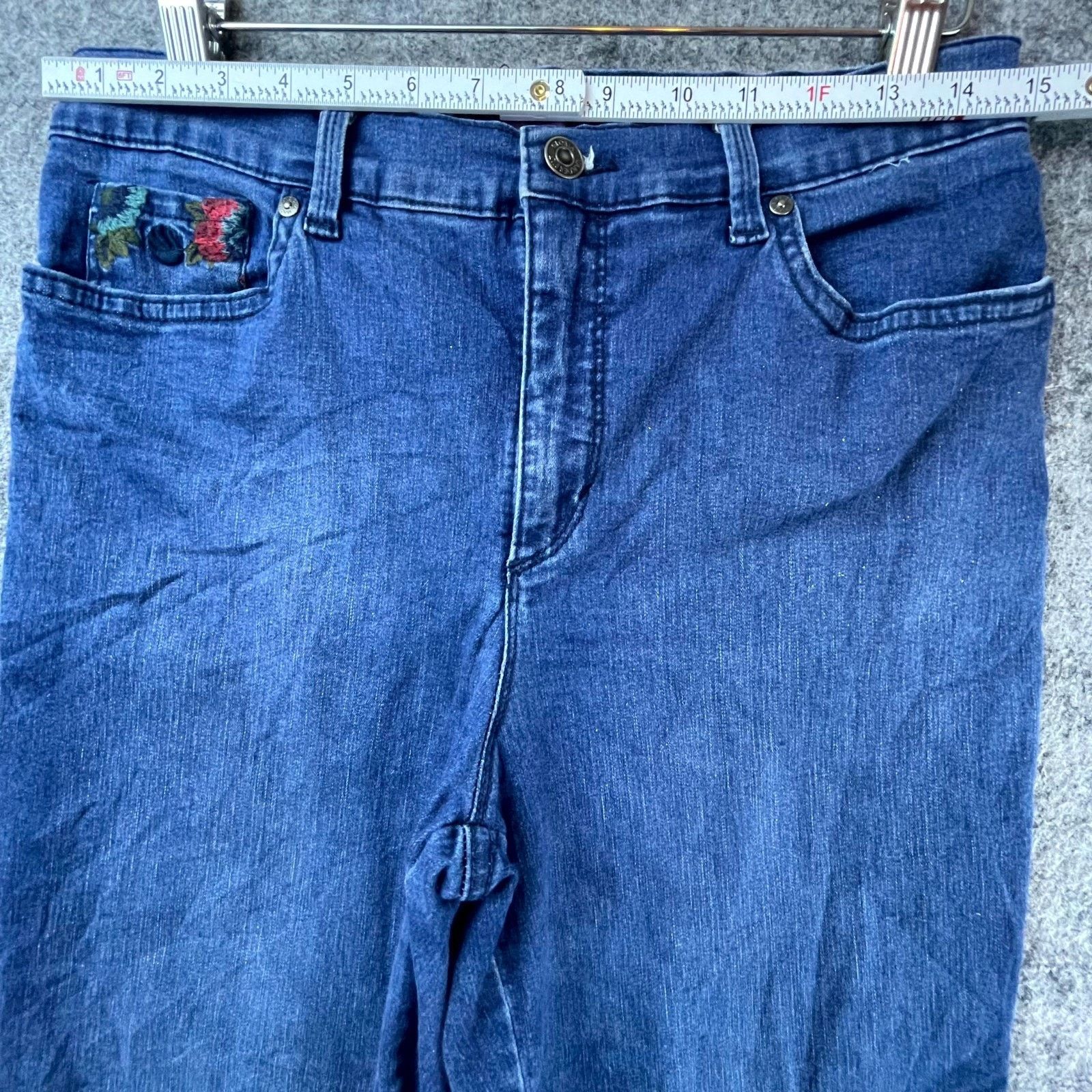 Gloria Vanderbilt Gloria Vanderbilt Jeans Women 10 Y2K Boho Embroider Straight Size 30" / US 8 / IT 44 - 7 Thumbnail