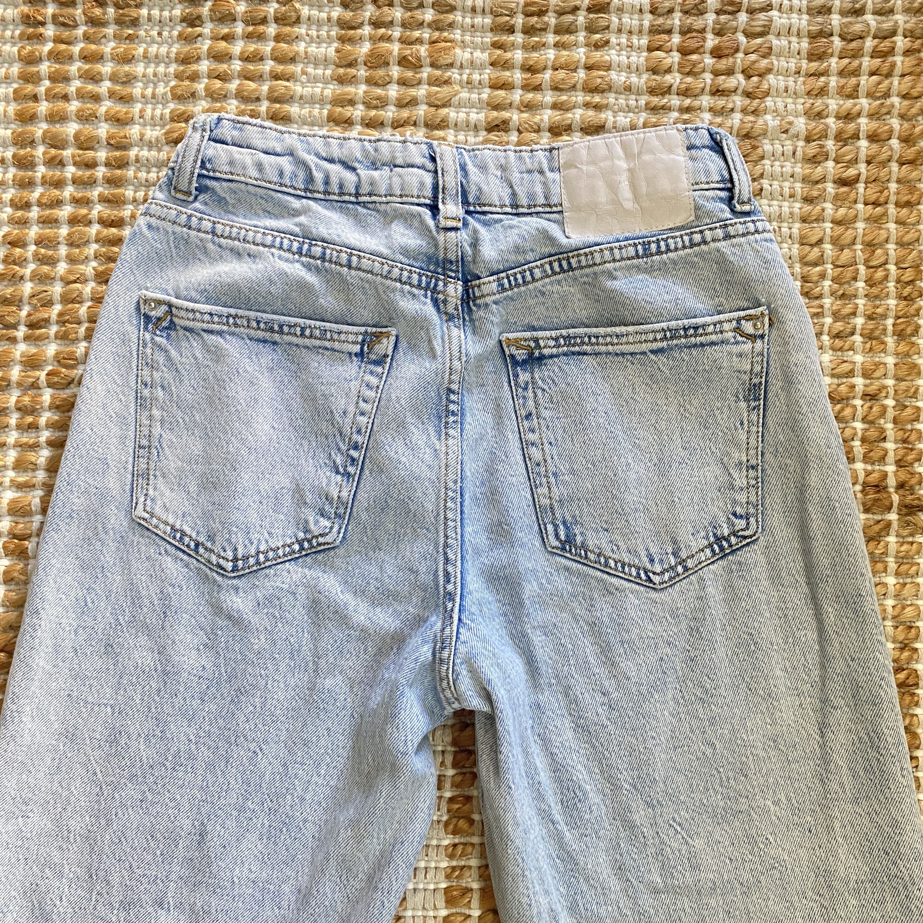 Zara High Waist Comfort Mom Fit Distressed Hem Jeans Size 27" / US 4 / IT 40 - 8 Thumbnail