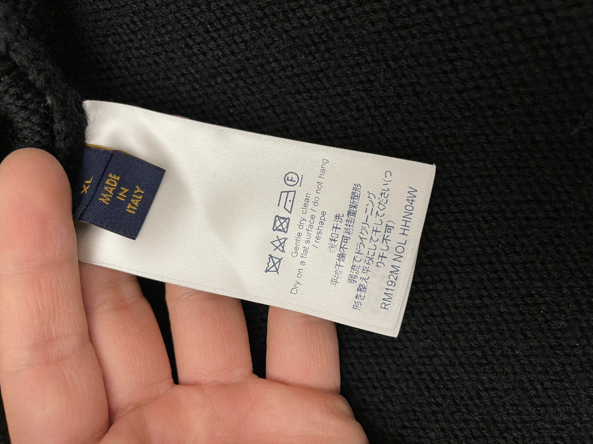 Louis Vuitton LV 100% Wool Thick Warm Sweater Worn 1x Authentic Size US XL / EU 56 / 4 - 2 Thumbnail