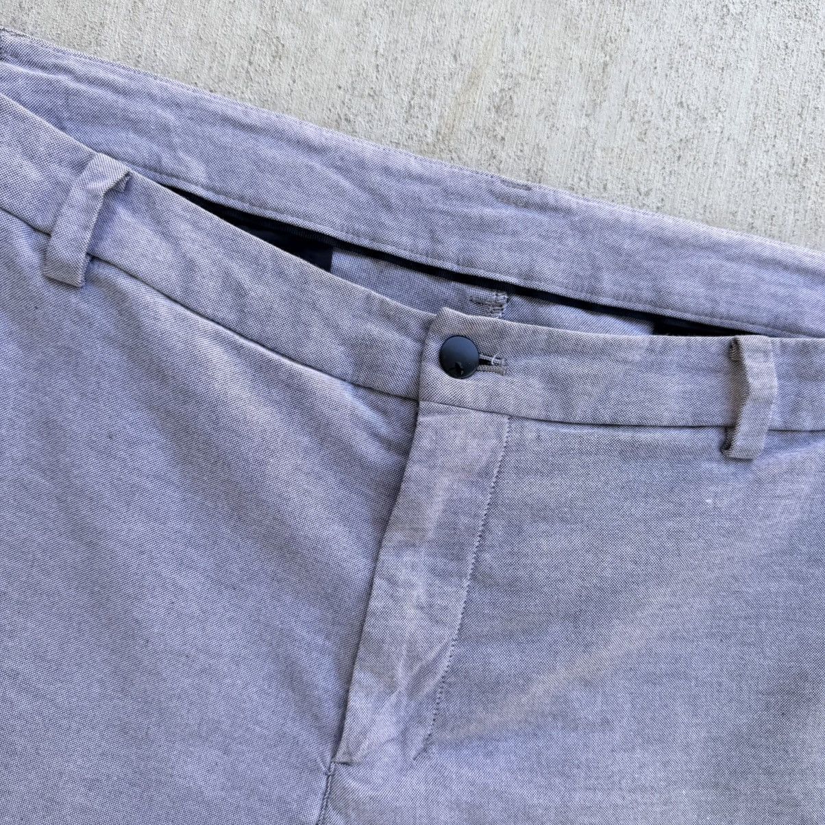 Lululemon Lululemon Commission Shorts Men Size 38 Gray Golf Active Size US 38 / EU 54 - 2 Thumbnail