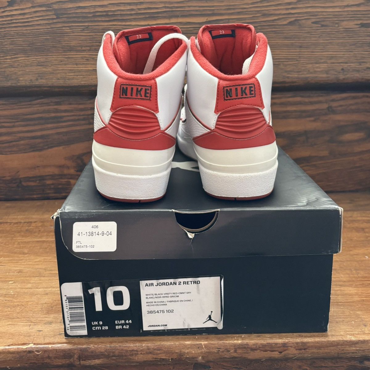 Jordan Brand Air Jordan 2 Retro Chicago White/Red Size 10 Size US 10 / EU 43 - 4 Thumbnail