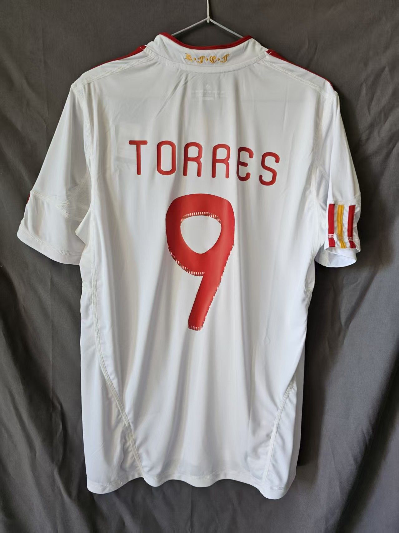 Other Fernando Torres Jersey 2011 2012 Spain White Size US M / EU 48-50 / 2 - 2 Thumbnail