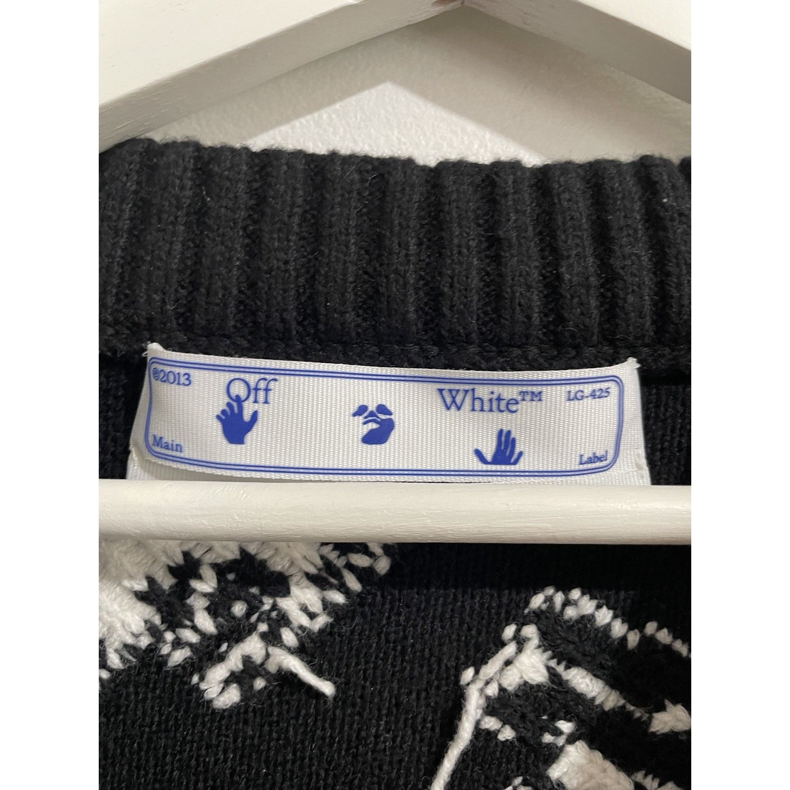 Off-White OFF WHITE BLACK DROWNING SWEATER SIZE MEDIUM PREOWNED Size US M / EU 48-50 / 2 - 3 Thumbnail
