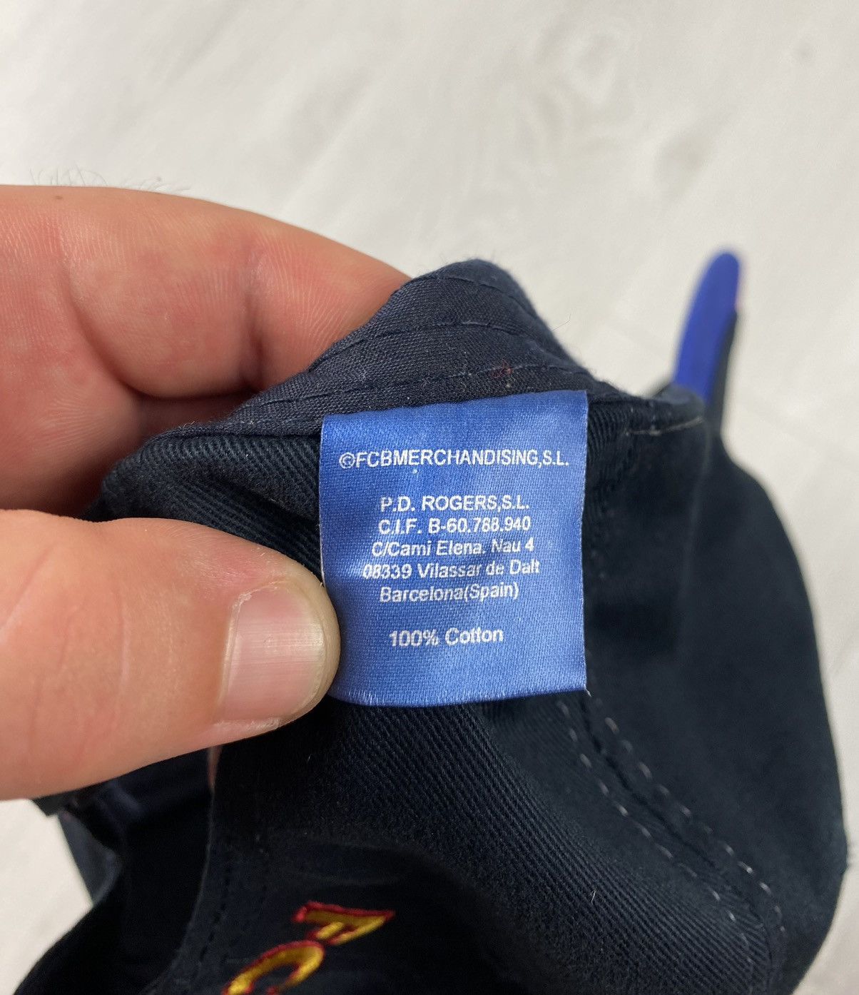 Vintage Vintage Barcelona Cap Hat PSG Newcastle BVB Arsenal Size ONE SIZE - 9 Thumbnail