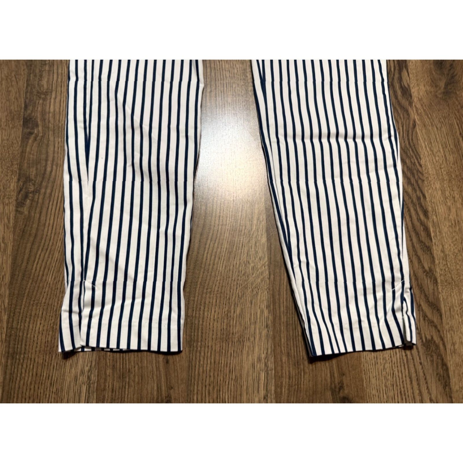 H&M VINTAGE? No — H&M Pants Women’s 8 Blue White Striped Side Zip Straight Leg Mid Rise Pants Shirt? Size 30" / US 8 / IT 44 - 3 Thumbnail