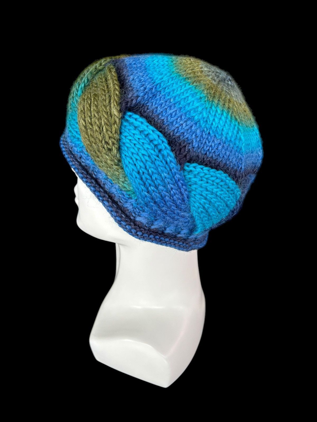Kapital Crochet Knitted Handmade Rare Beanie Hats ☠️☠️ Size ONE SIZE - 2 Thumbnail