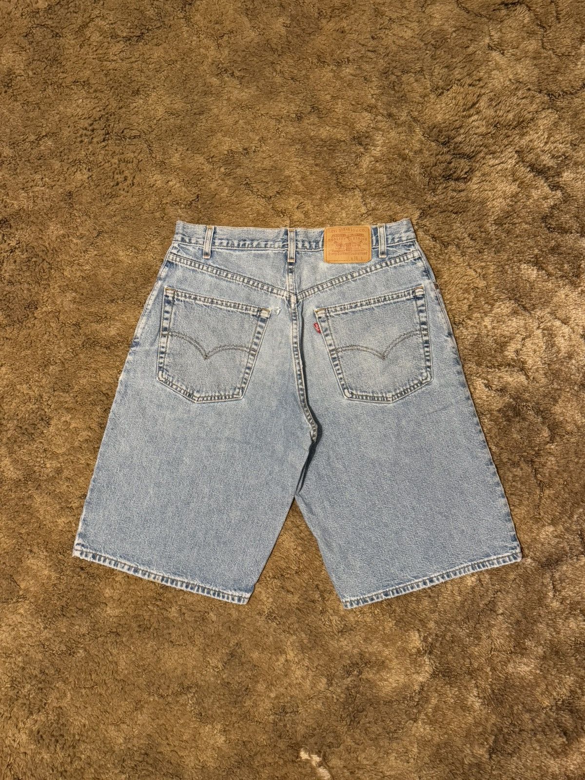 Levi's 90s Levis Embroidered Lightwash Skater Jean Shorts Mens 33 Size US 33 - 5 Thumbnail