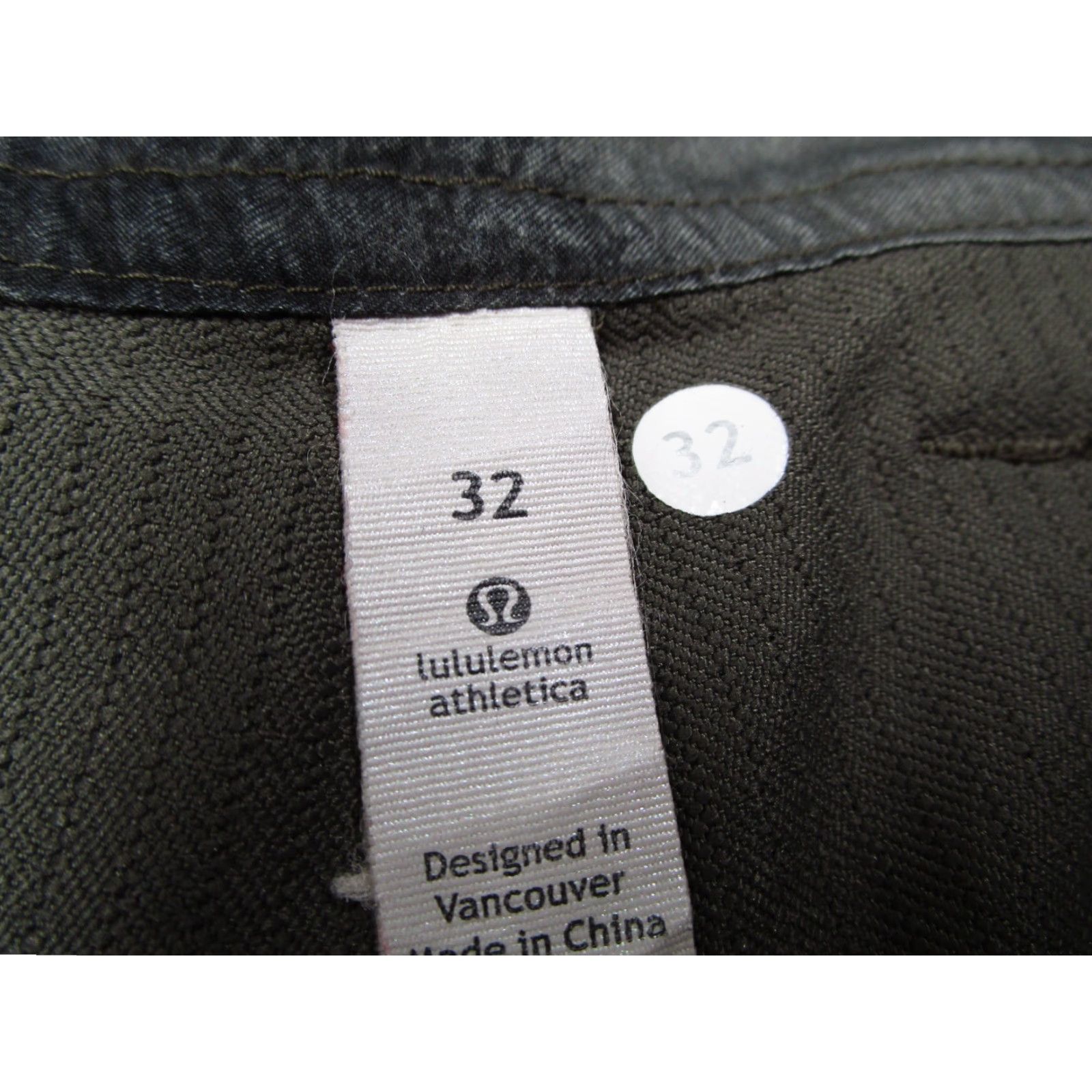 Lululemon Lululemon Athletica Pants Men 32 Gray Classic Chino Flat Front Casual Workwear 32x27 Mid Rise Nylon Blend Logo Stripe Shirt? Size US 32 / EU 48 - 3 Thumbnail