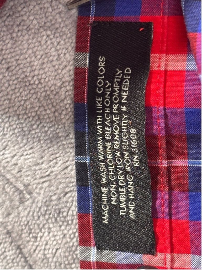 Jos. A. Bank Men's Jos. A. Bank Plaid Button Down Shirt Size S Red Blue Size US L / EU 52-54 / 3 - 8 Thumbnail
