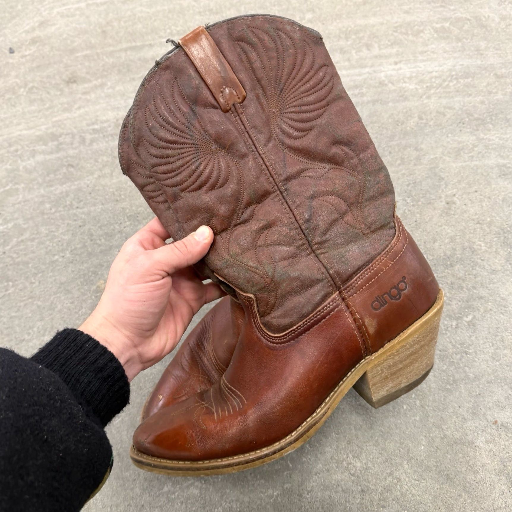 Vintage Dingo Acme 5905 Brown Leather Western Cowboy Boots 13" Size 10.5 B Distressed Vintage Men Boots Western Cowboy Leather Embroidered Logo Size US 11 / EU 44 - 5 Thumbnail