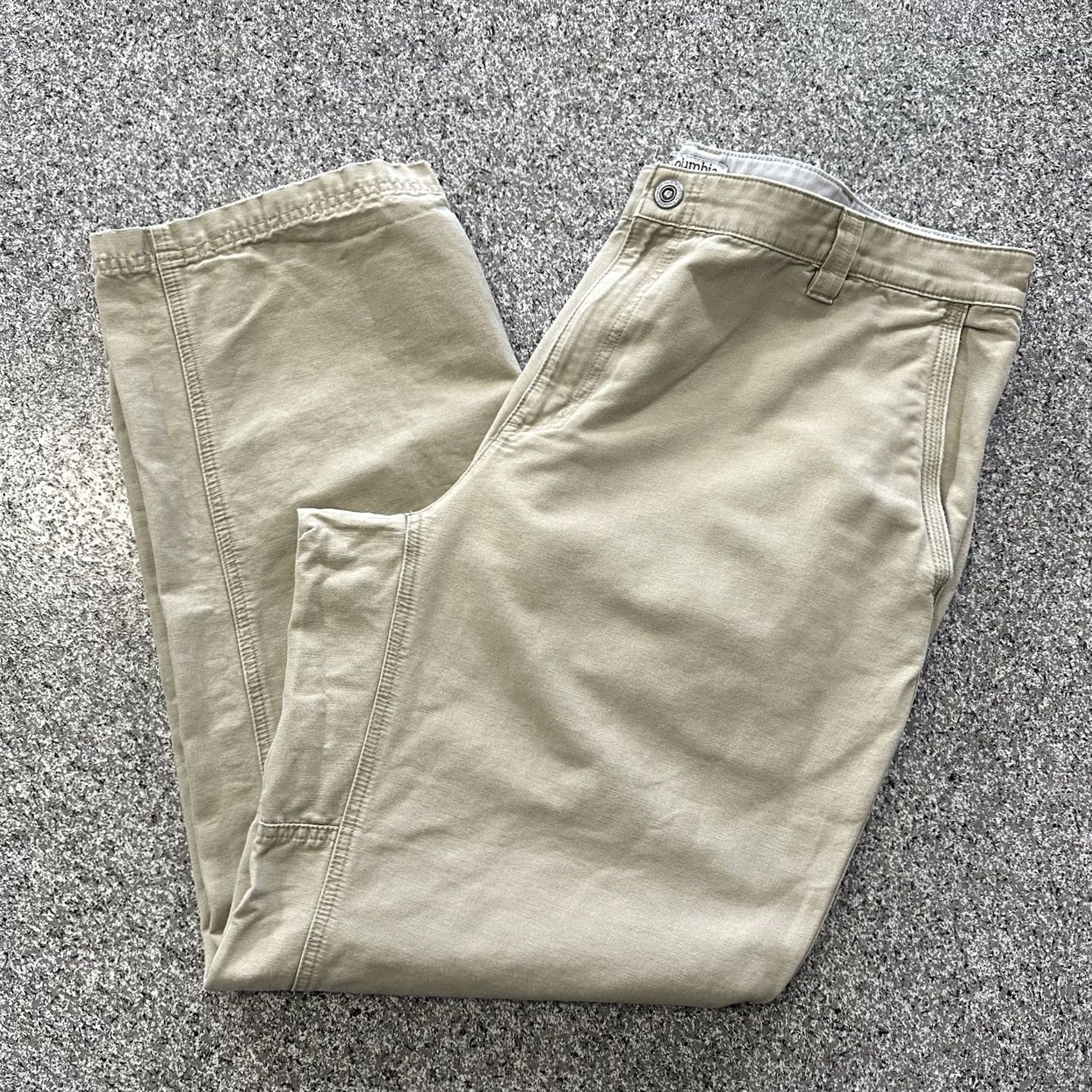 Vintage Columbia Pants Mens 40x32 Utility Chino Rugged Outdoor Hiking Tan Beige Canvas Cotton Straight Carpenter Pockets Regular Size US 40 / EU 56 - 2 Thumbnail
