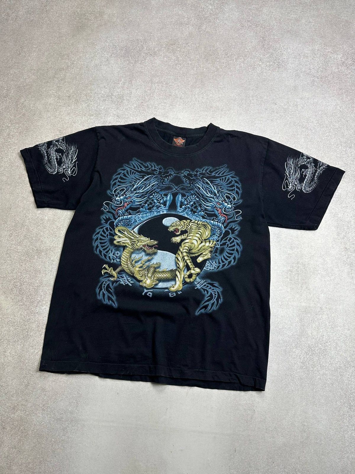 Vintage Vintage 90s Tribal Tigers Y2K All Over Print T-shirt L Size US L / EU 52-54 / 3 - 2 Thumbnail