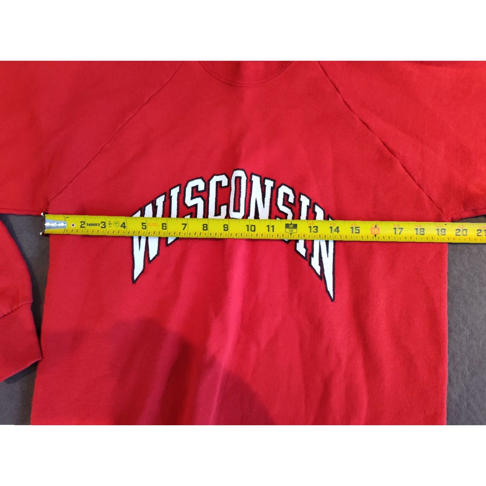 Vintage VINTAGE Screen Stars Wisconsin Spellout Crewneck Sweatshirt Men’s XL Red Graphic Print 90s NCAA University Madison Rose Bowl College Sweatshirt Size US XL / EU 56 / 4 - 7 Thumbnail