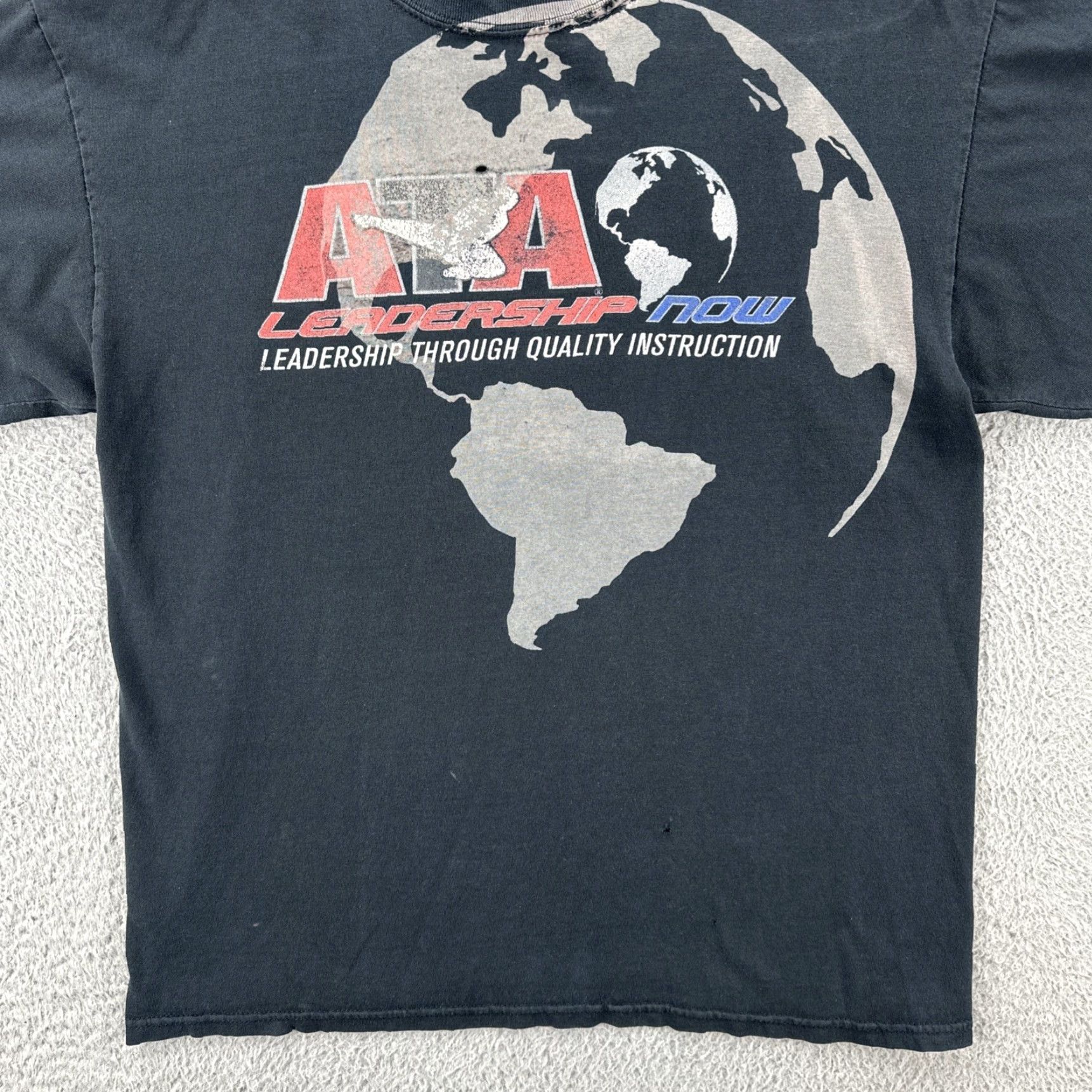 Gildan VINTAGE Gildan T-Shirt Black 90s Sports Taekwondo Association Mens Large Short Sleeve Crew Neck Graphic Print Size US L / EU 52-54 / 3 - 4 Thumbnail