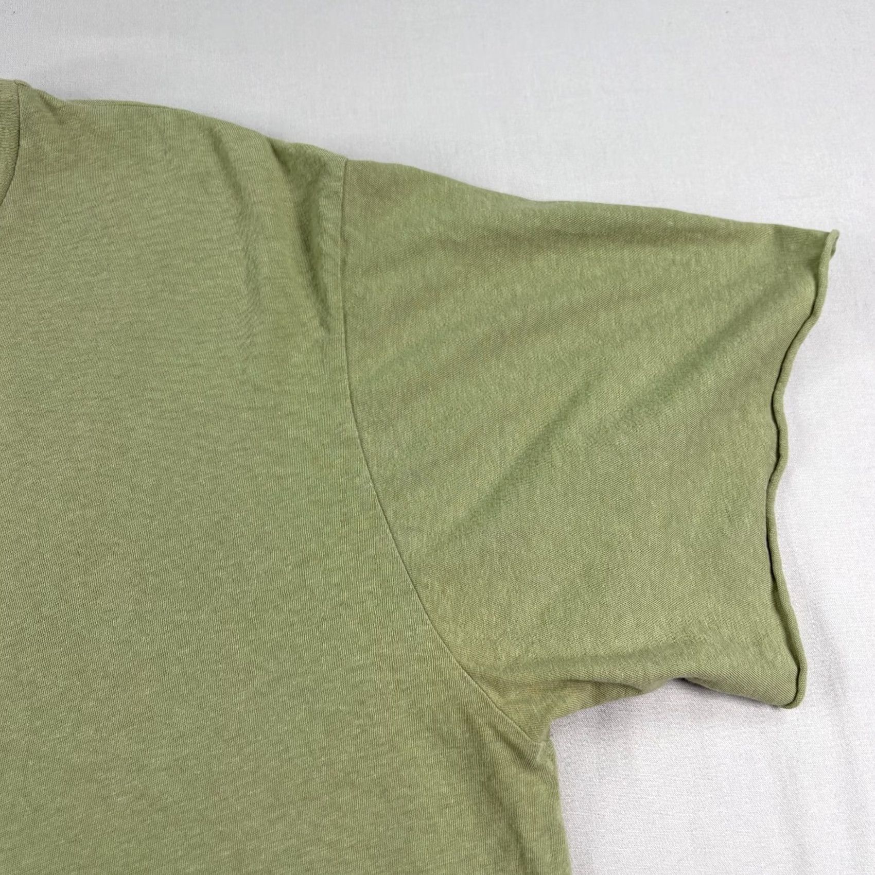 John Elliott John Elliott Shirt Mens Size L Green Crew Neck Short Sleeve Cotton Size US L / EU 52-54 / 3 - 3 Thumbnail