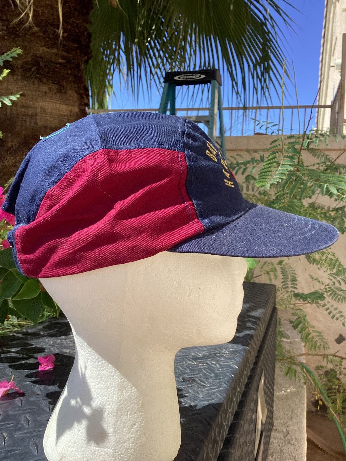 Warner Bros Vtg Bad hare day bugs bunny Warner Brother Looney Tunes hat Size ONE SIZE - 2 Thumbnail