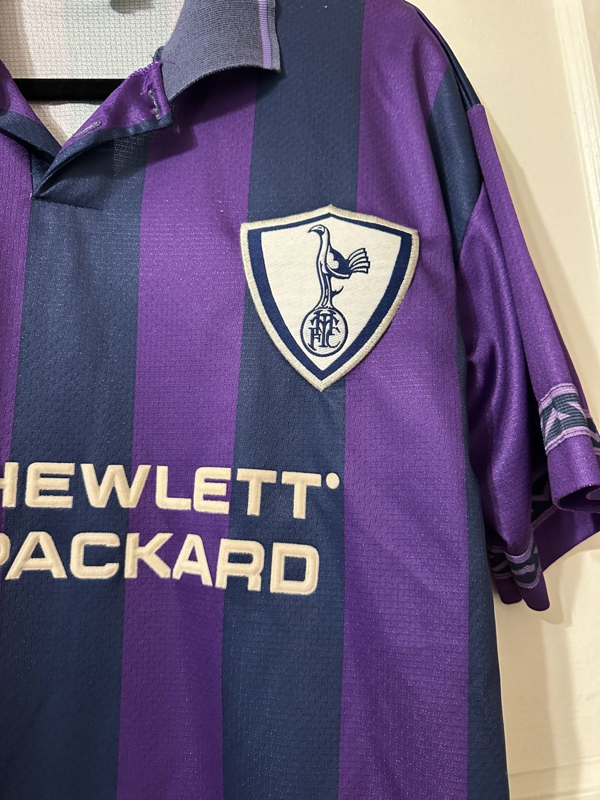 PONY Tottenham Hotspurs 1996 Sheringham 10 Away Football Shirt Size US M / EU 48-50 / 2 - 7 Thumbnail