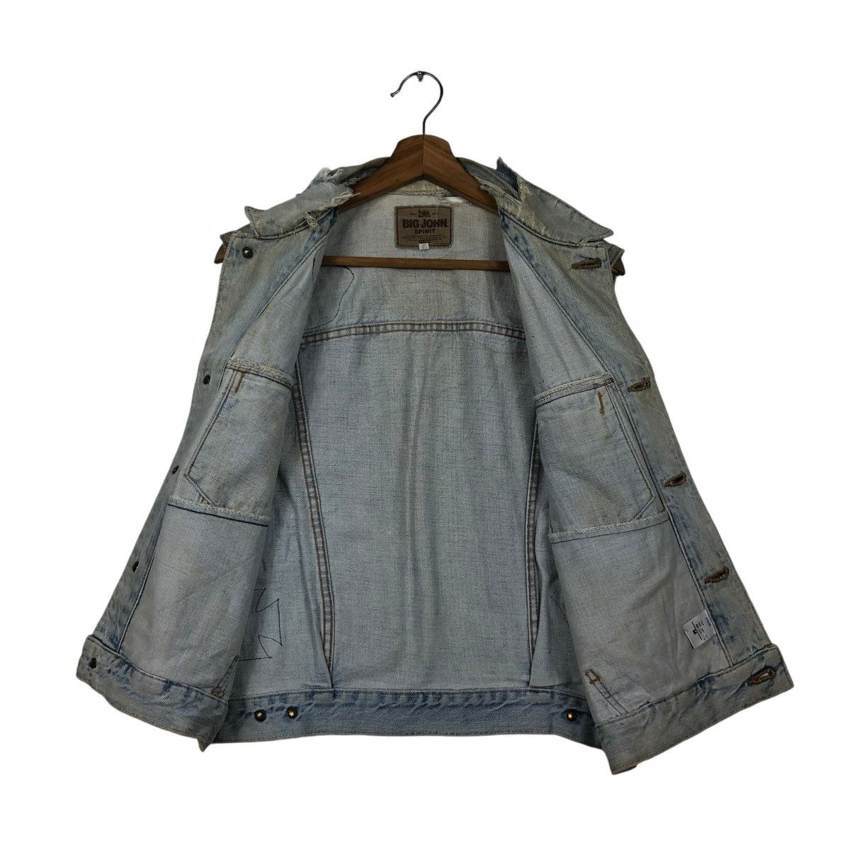 Japanese Brand 🔥DISTRESSED DENIM TANK TOP SLEEVELESS BIG JOHN USA PATCHES Size US M / EU 48-50 / 2 - 20 Thumbnail