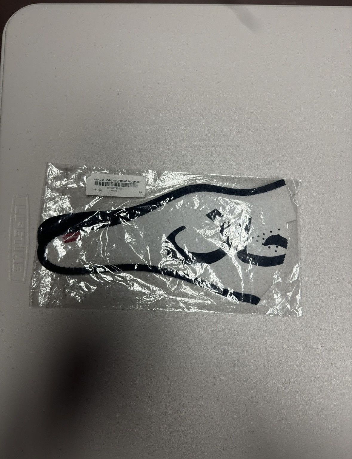 Supreme Supreme Arabic Logo Neopreme Facemask Size ONE SIZE - 1 Thumbnail