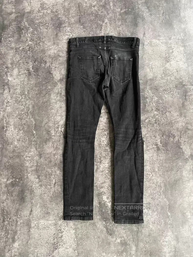Saint Laurent Paris Saint Laurent Paris Double Knee Cut-out Destroyed Denim Pa Size US 30 / EU 46 - 2 Thumbnail