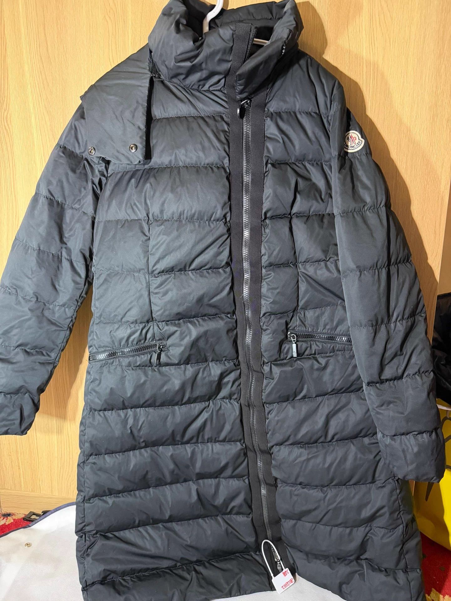 Moncler Moncler long down coat 2 Size XS / US 0-2 / IT 36-38 - 1 Thumbnail