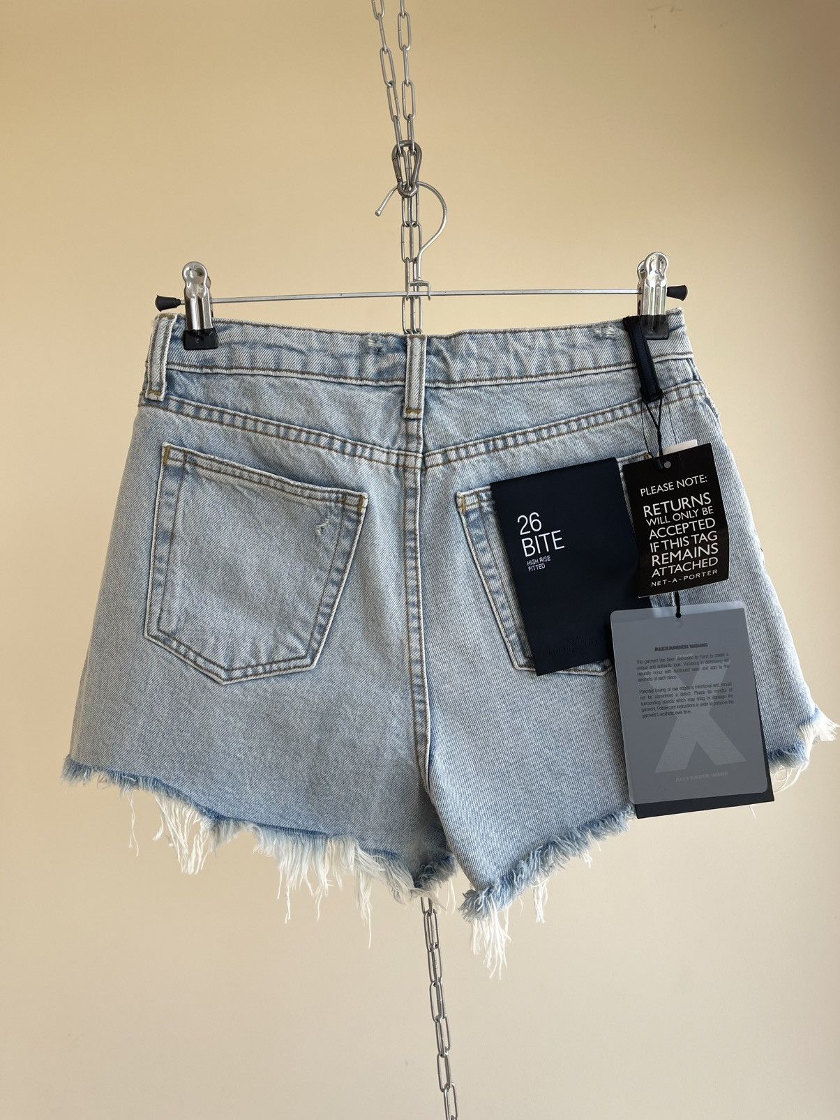 Alexander Wang Denim X Alexander Wang High Rise Fitted Bite Bleach Shorts Size 26" / US 2 / IT 38 - 2 Thumbnail