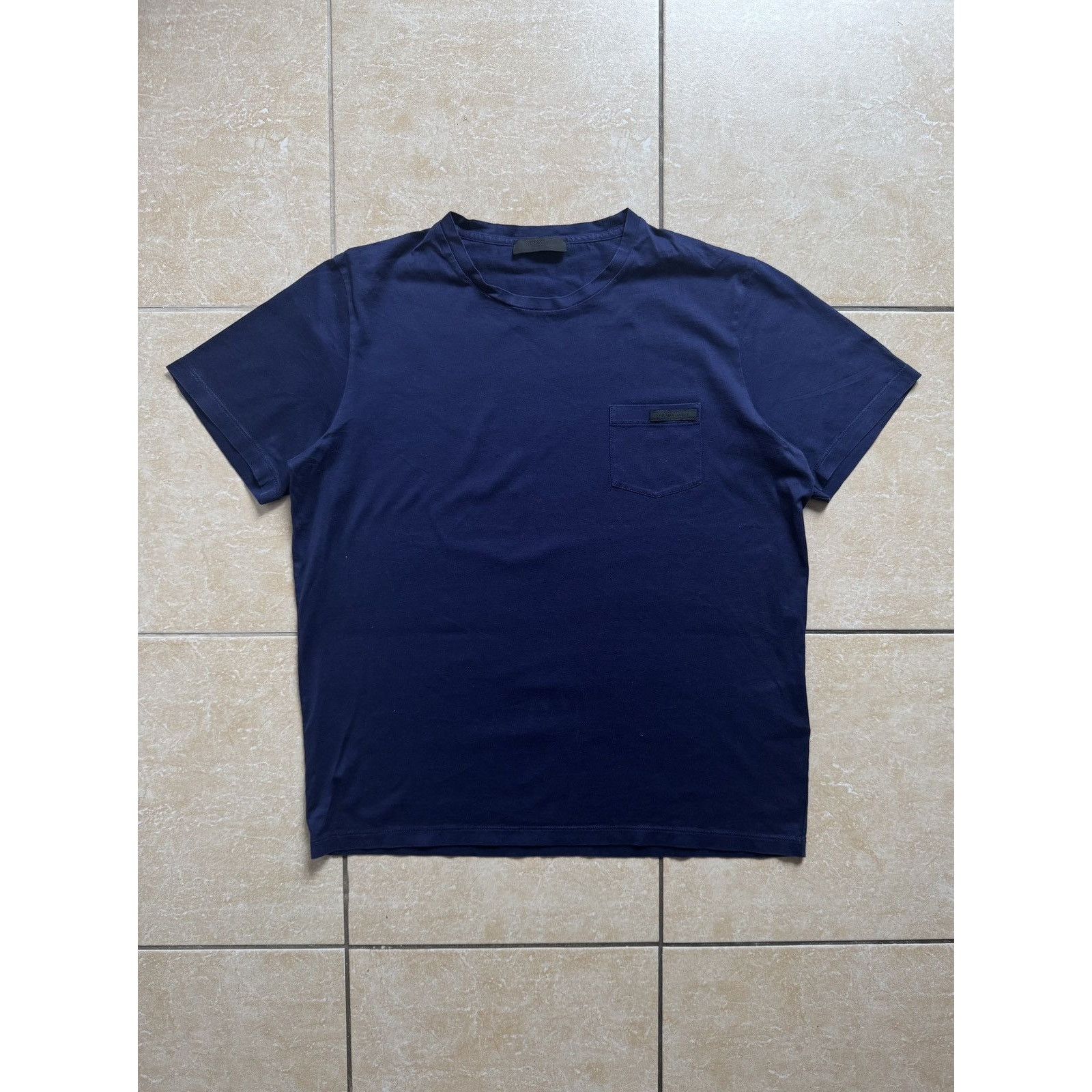 Prada Prada Milano 2016 Archive Pocket T-Shirt Size US L / EU 52-54 / 3 - 1 Thumbnail