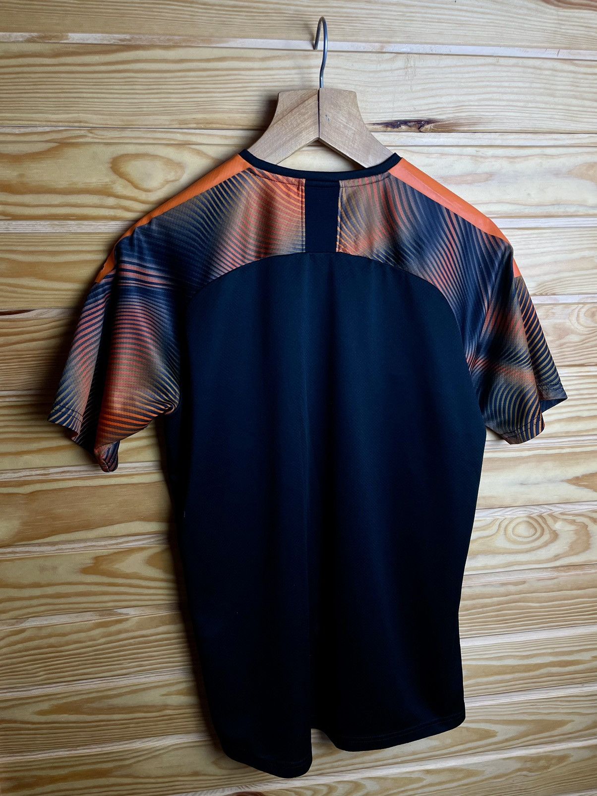 Puma Valencia CF Soccer Jersey 2019/2020 Puma Size M Football Size US M / EU 48-50 / 2 - 7 Thumbnail