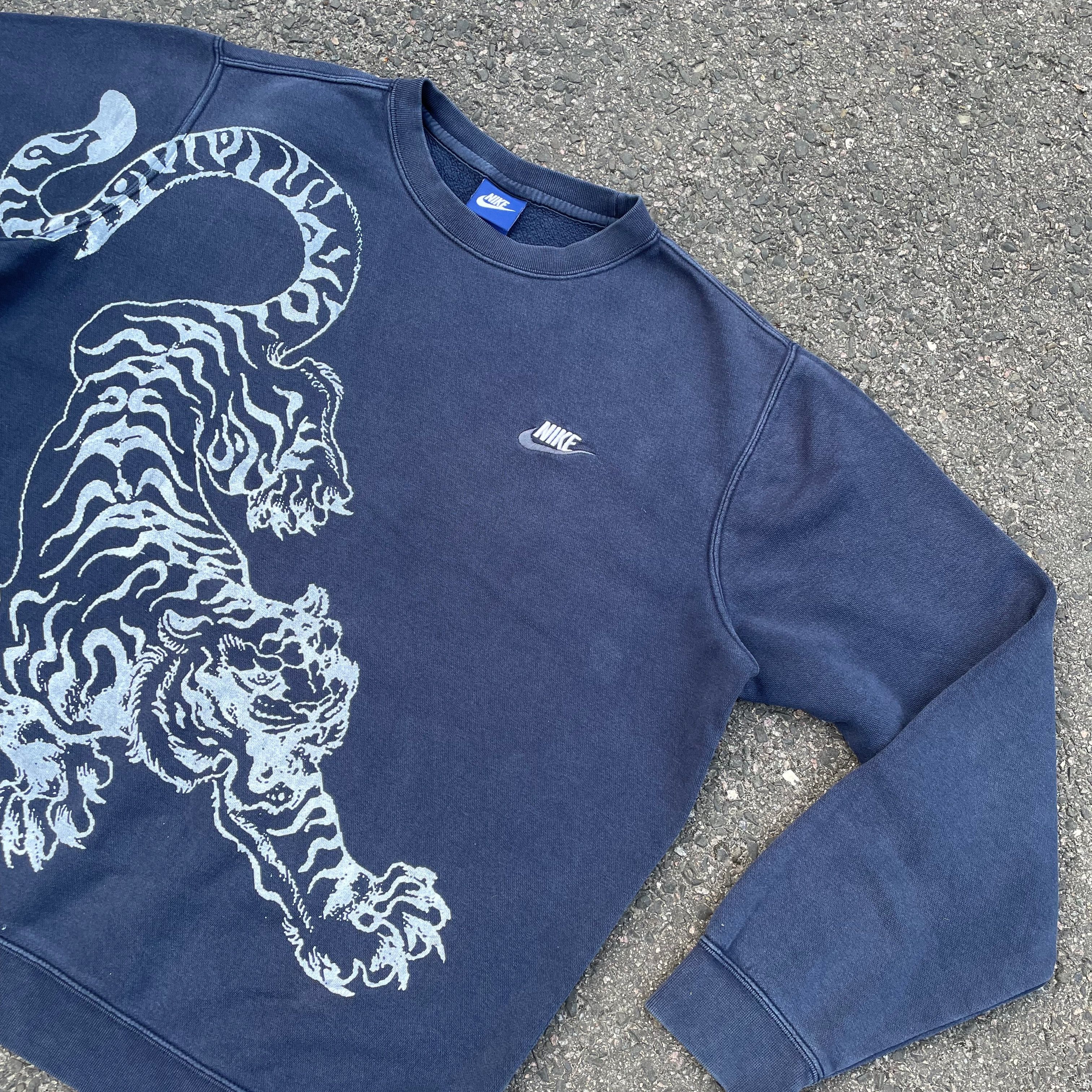 Nike × Vintage Nike sweatshirt custom hand printed tiger y2k art animal Size US L / EU 52-54 / 3 - 5 Thumbnail