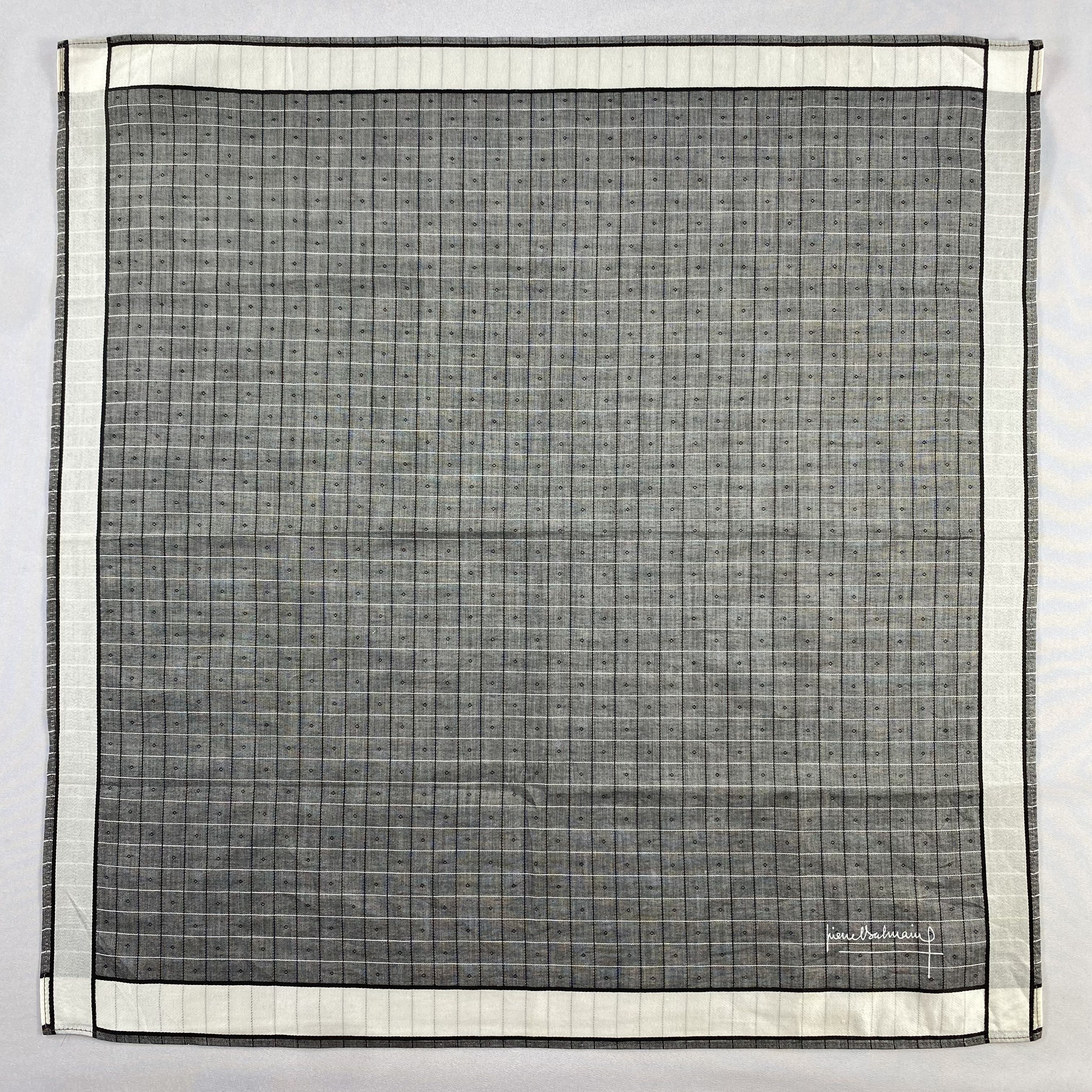 Pierre Balmain × Vintage Pierre Balmain Bandana/ Handkerchief / Neckerchief-P1589 Size ONE SIZE - 1 Thumbnail