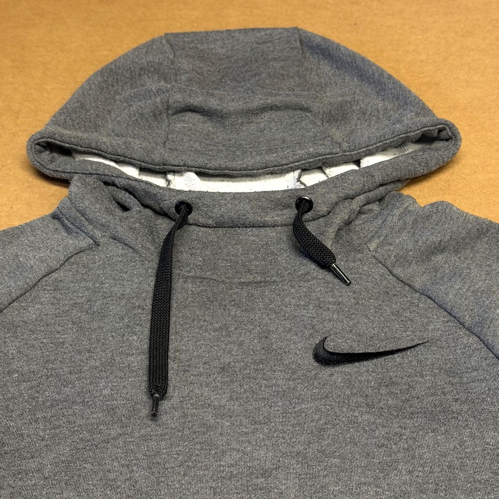 Nike Nike Dri-FIT Hoodie Mens Small Gray Pullover Fleece Side Pockets Swoosh Size US S / EU 44-46 / 1 - 2 Thumbnail