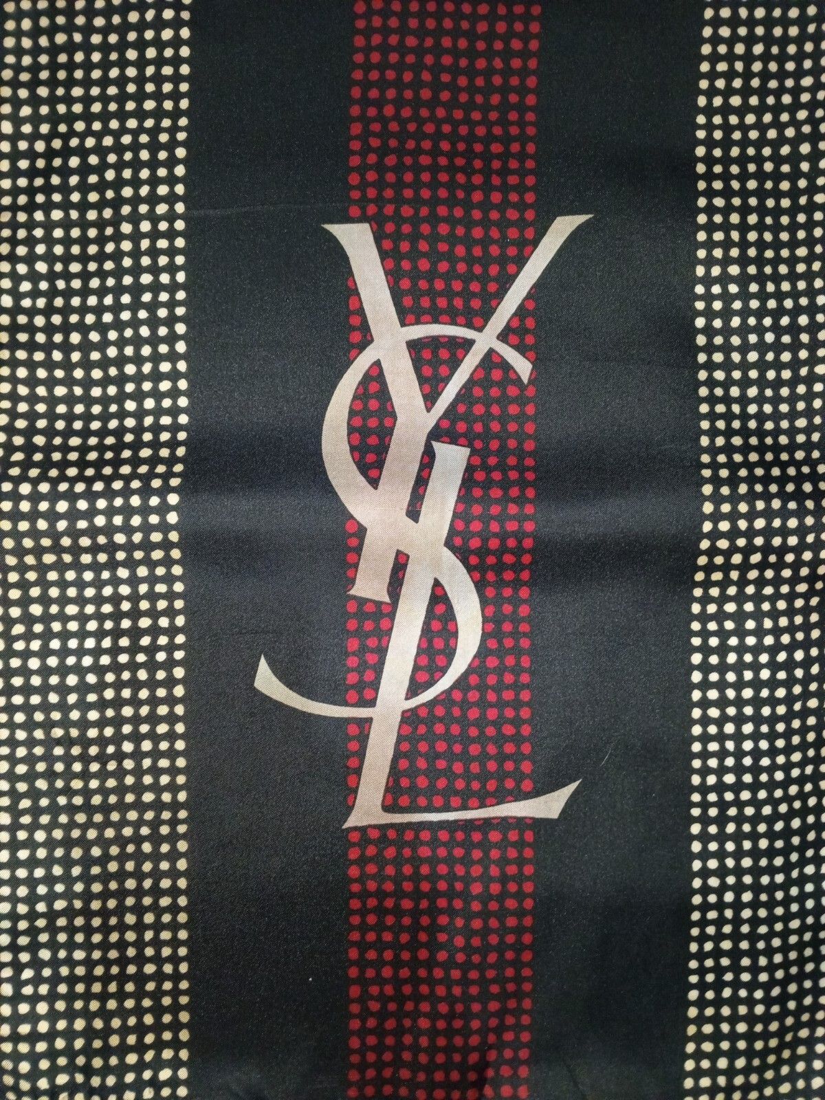 Yves Saint Laurent Yves Saint LAURENT YSL Paris Monogram Logo Black Red Scarf Size ONE SIZE - 1 Thumbnail