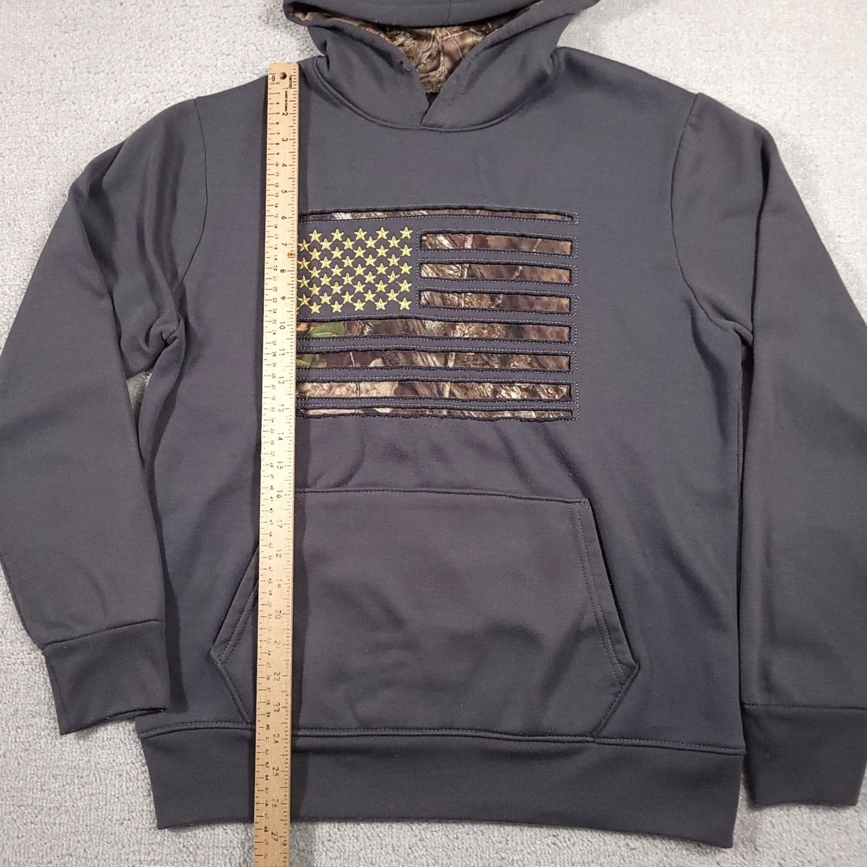 Vintage Mossy Oak Flag Hoodie Pullover Kangaroo Pockets Mens M Black/Gray Patriotic Shirt Size US M / EU 48-50 / 2 - 5 Thumbnail